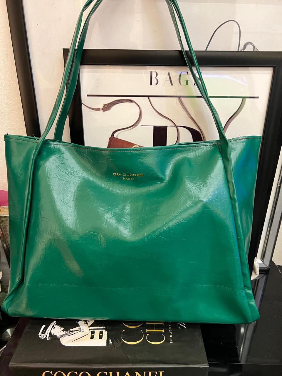 /public/uploads/photos/shares/Suzy bags/IMG_3918.jpeg